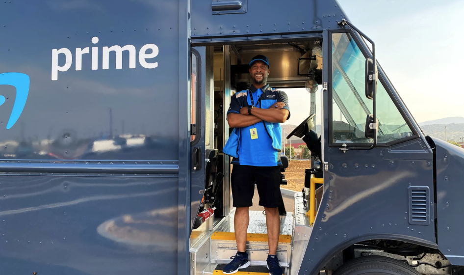 Professional MA1 Logistics Amazon Prime Driver